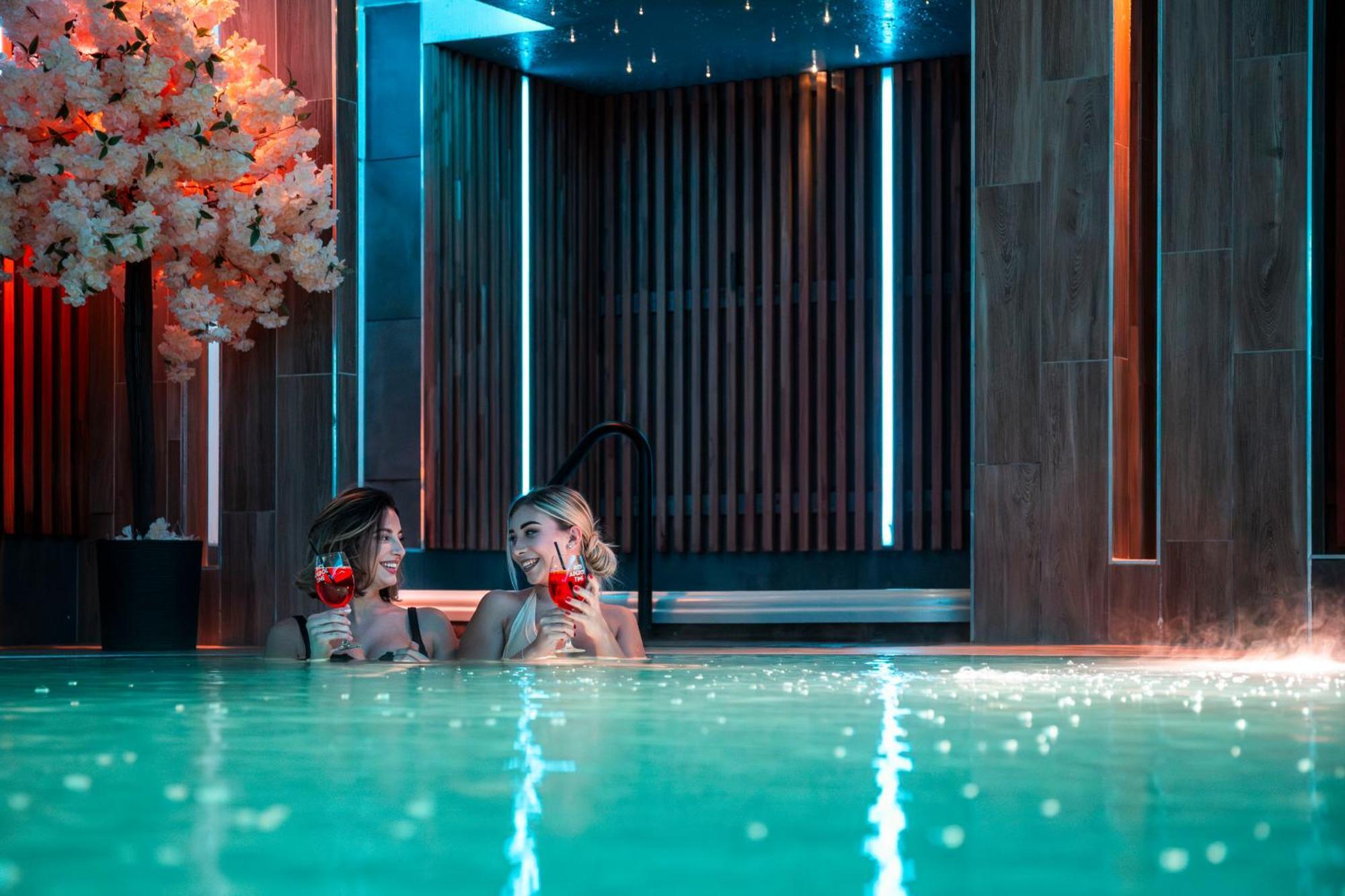 Sziget Hotel Nyíregyháza Eksteriør bilde